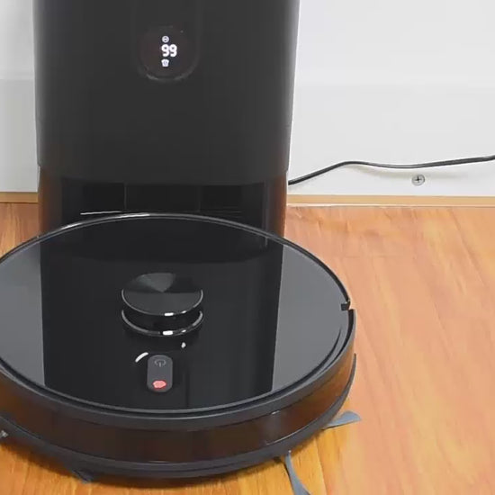 Water Dust Integrated Floor Cleaning Robot